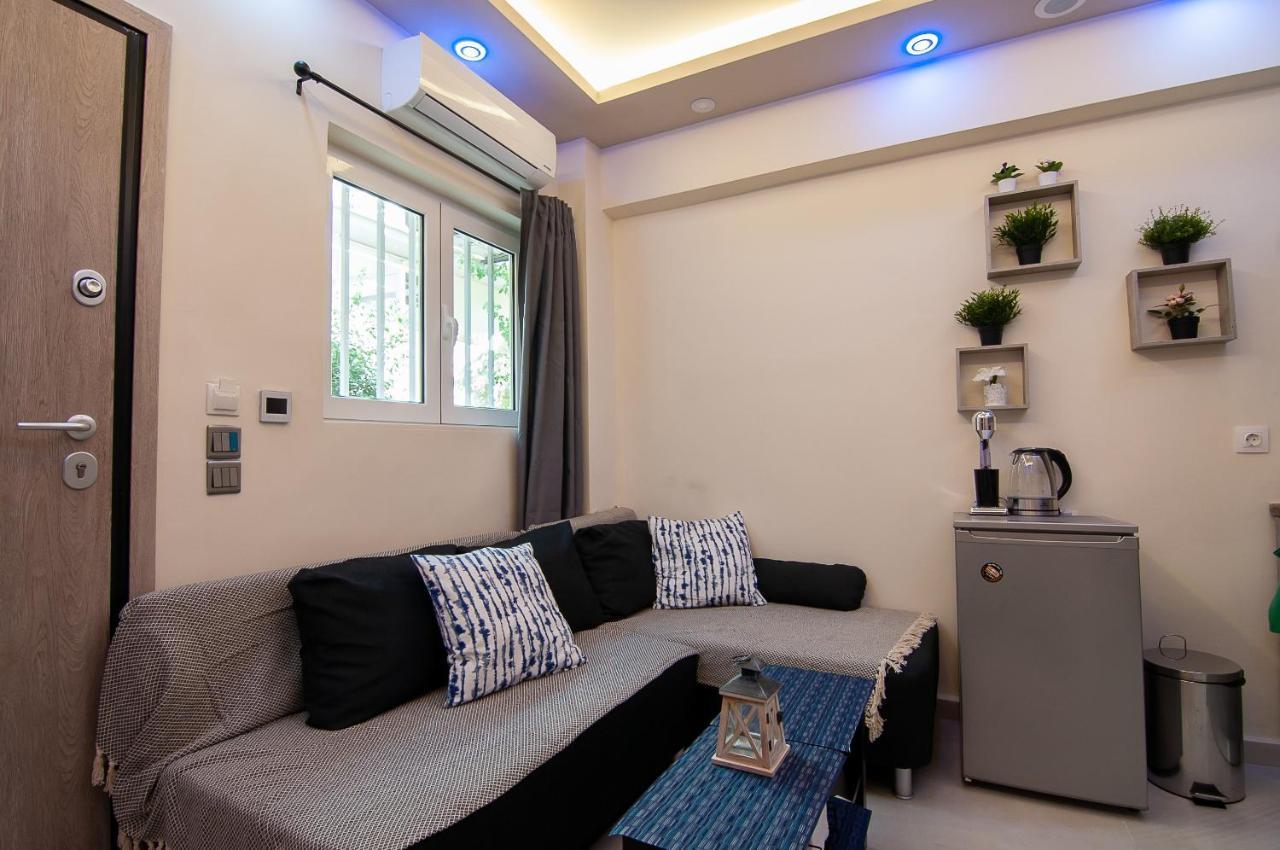 Modern Studio For 4 In Glyfada Apartment Athens Exterior photo